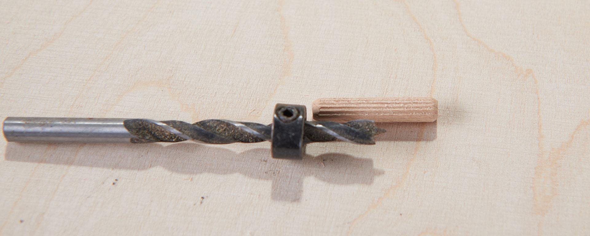 How to join wood with dowels